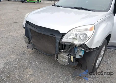 2015 Chevrolet Equinox Ls z USA, uszkodzony, nr VIN 1GNALAEK6FZ110428